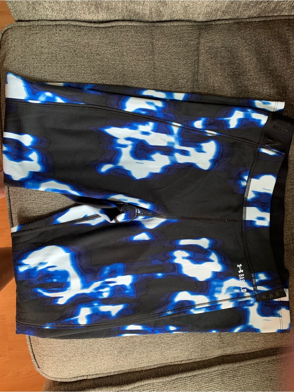 Under Armour Women’s Blue & Black Camo Base 3.0